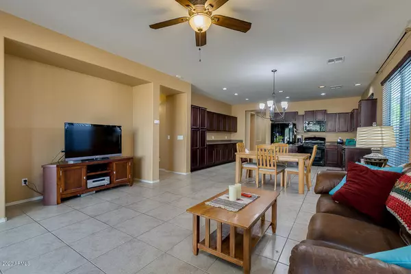 Chandler, AZ 85248,430 W WISTERIA Place