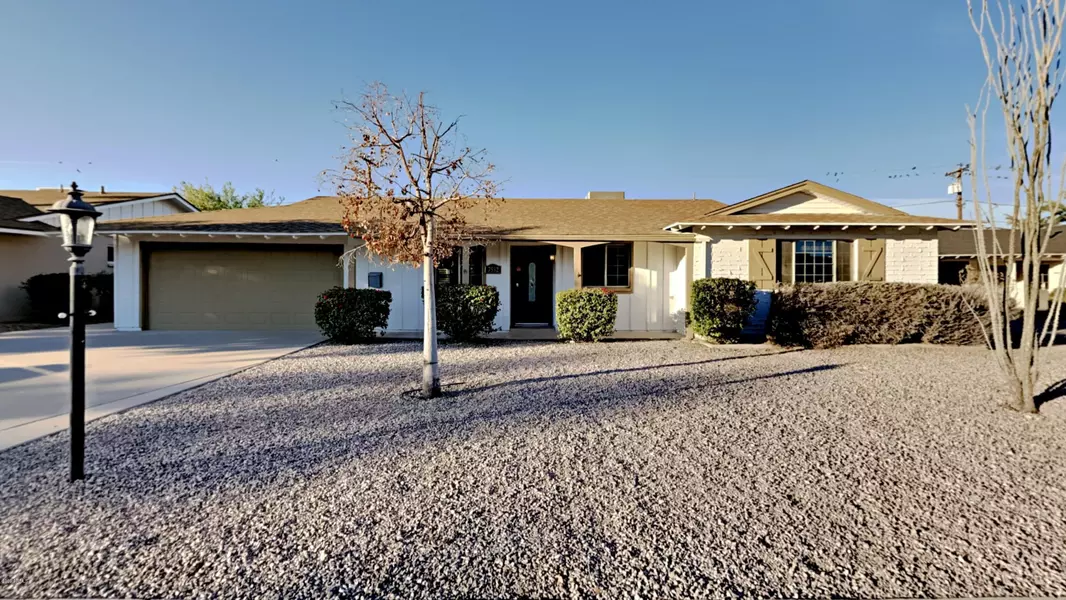 7532 E EDGEMONT Avenue, Scottsdale, AZ 85257