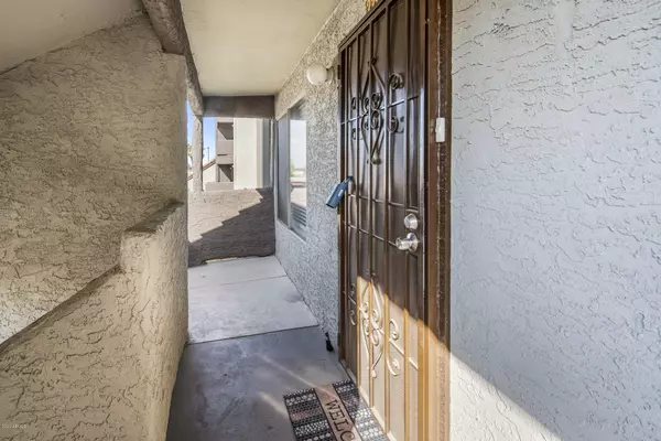 1645 W BASELINE Road #2204, Mesa, AZ 85202