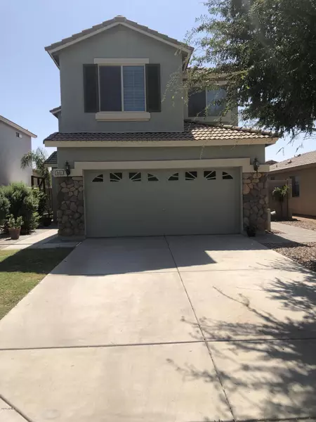 841 E GEONA Street, San Tan Valley, AZ 85140