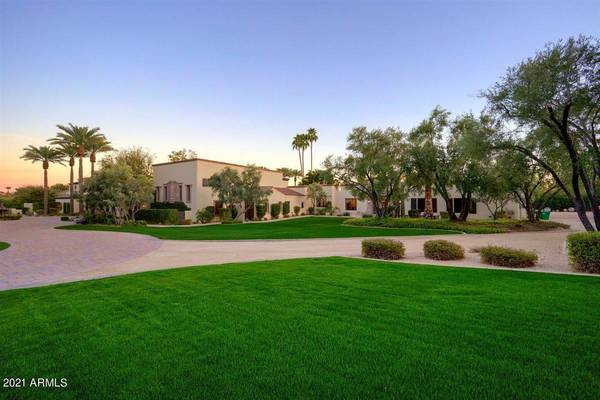 Paradise Valley, AZ 85253,6721 E CHENEY Drive