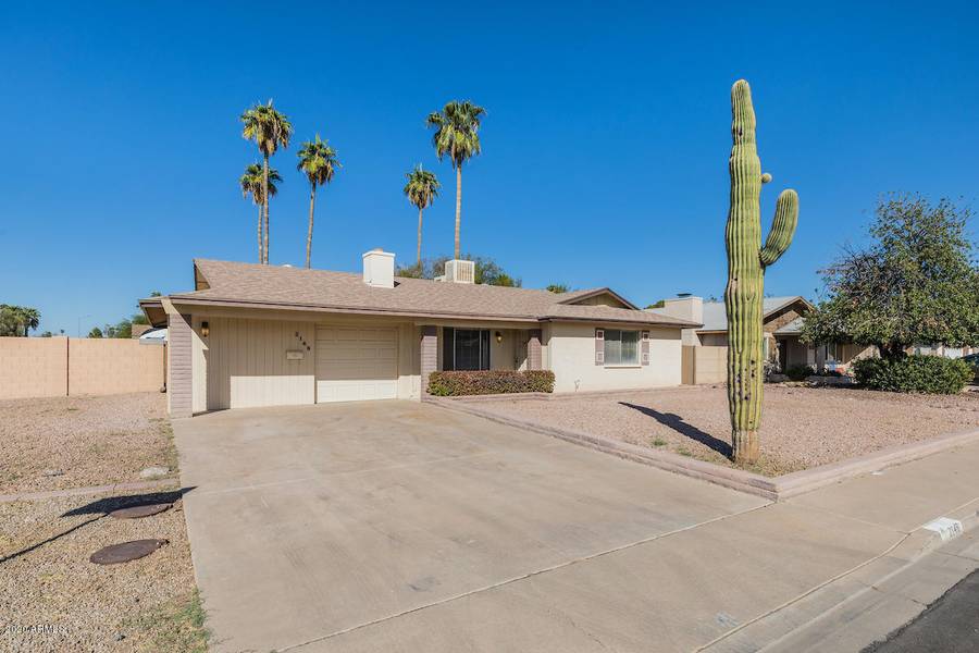 2148 W DEL CAMPO Circle, Mesa, AZ 85202