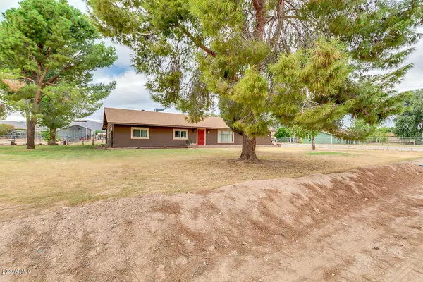 Waddell, AZ 85355,7530 N 181ST Avenue