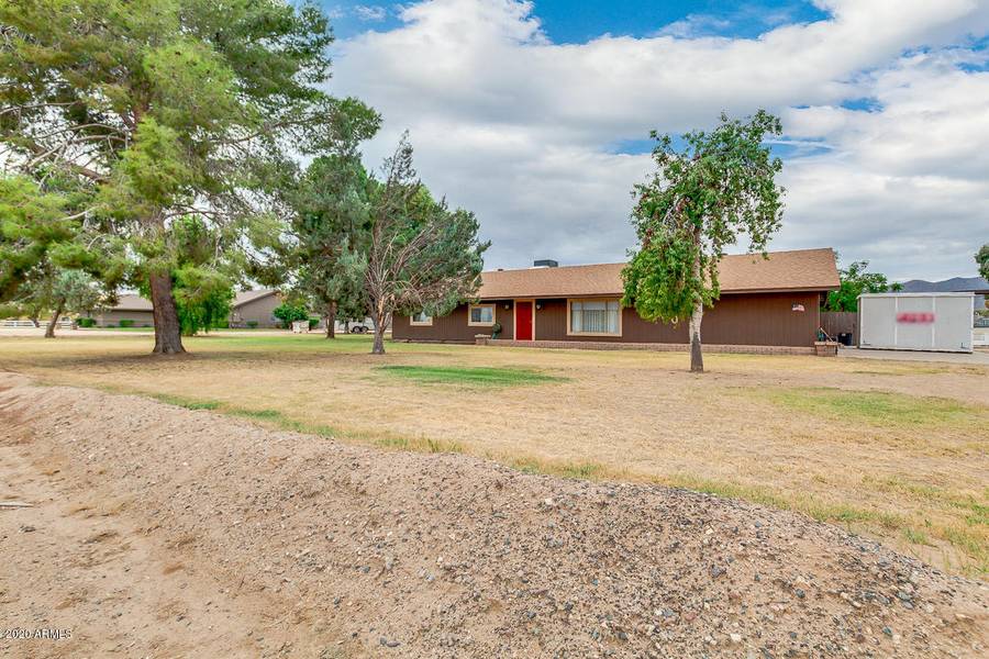 7530 N 181ST Avenue, Waddell, AZ 85355