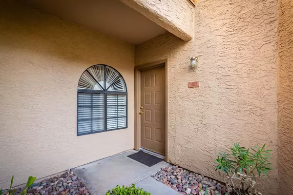 Mesa, AZ 85201,930 N Mesa Drive #1103