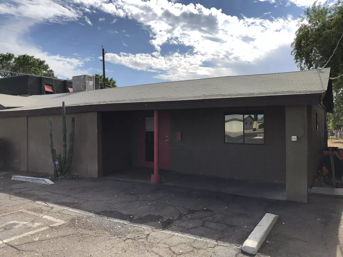 Phoenix, AZ 85051,2837 W NORTHERN Avenue