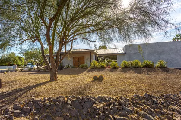 Paradise Valley, AZ 85253,6819 E CHAPARRAL Road