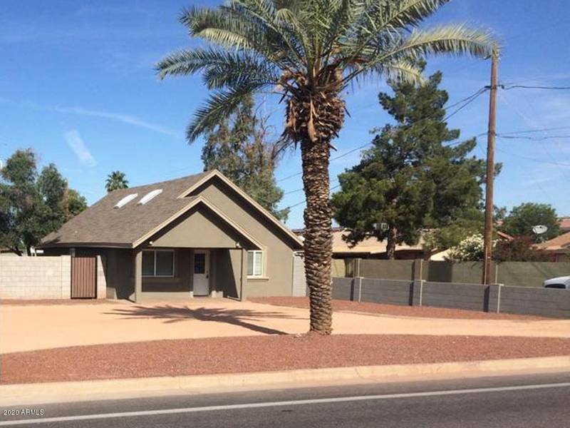 1862 N CENTER Street, Mesa, AZ 85201