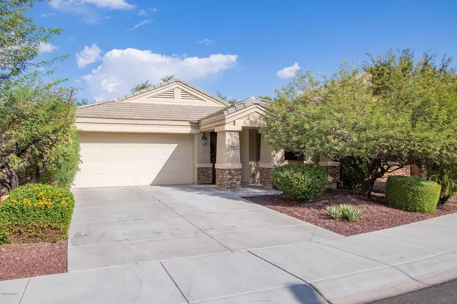 9846 W DEANNA Drive, Peoria, AZ 85382