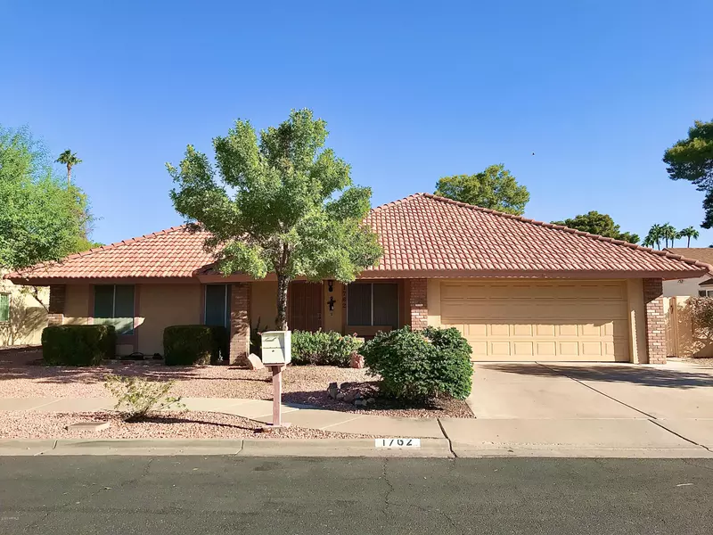 1762 W NATAL Avenue, Mesa, AZ 85202