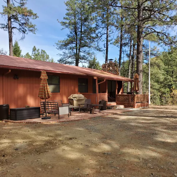 5150 E Alpine Drive, Mayer, AZ 86333