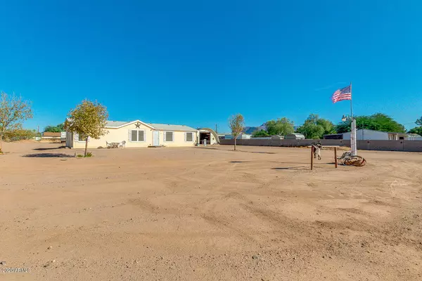 Apache Junction, AZ 85119,670 E 26TH Avenue