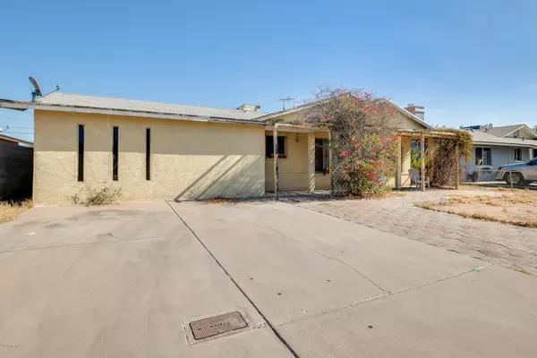 6831 S 7TH Avenue, Phoenix, AZ 85041