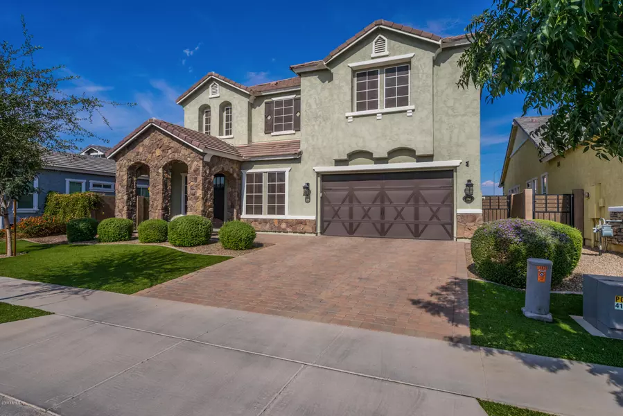 10614 E MESETO Avenue, Mesa, AZ 85209