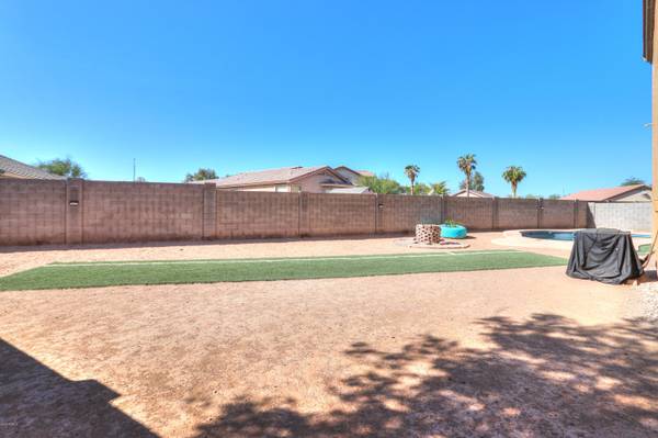 Phoenix, AZ 85041,7416 S 37TH Glen