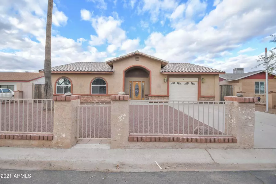 924 W CALLE TUBERIA --, Casa Grande, AZ 85194