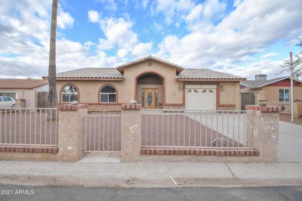 Casa Grande, AZ 85194,924 W CALLE TUBERIA --