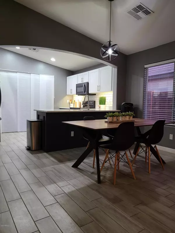 Tolleson, AZ 85353,3405 S 95th Drive