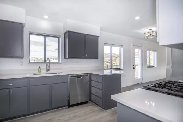 Dewey, AZ 86327,14410 E Lazy River Drive