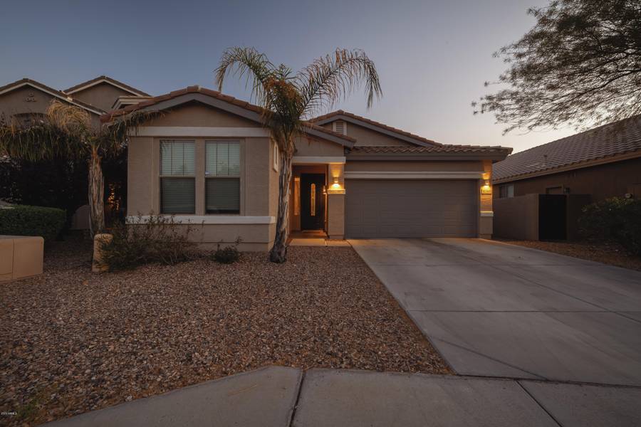 10361 W CARLOTA Lane, Peoria, AZ 85383