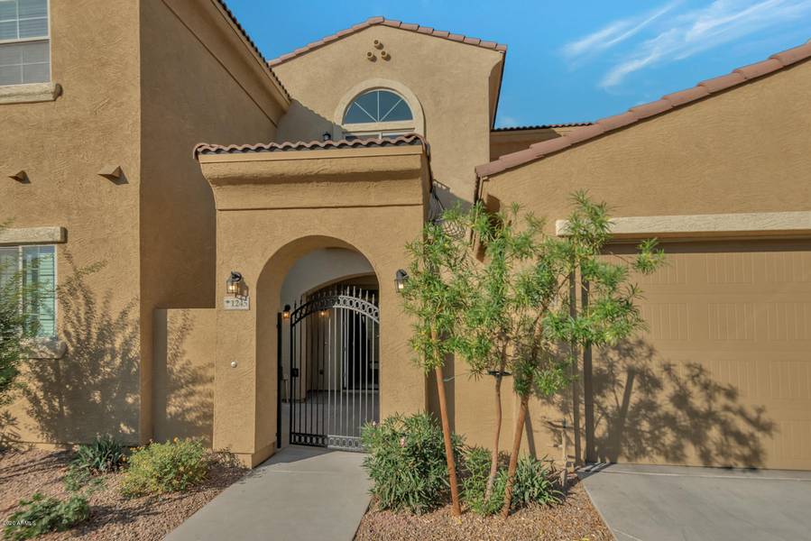 1367 S COUNTRY CLUB Drive #1245, Mesa, AZ 85210