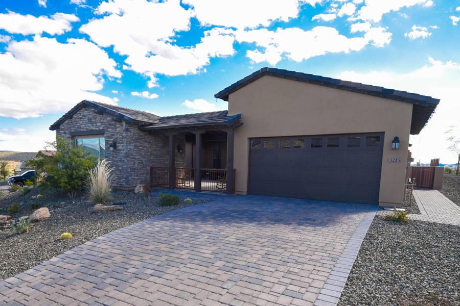 3215 KNIGHT Way, Wickenburg, AZ 85390