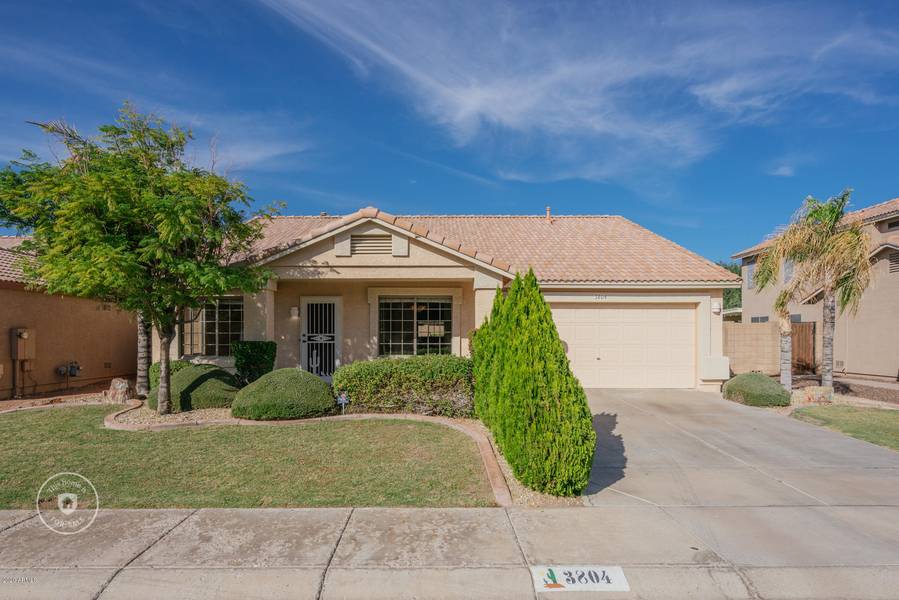 3804 W CHARLOTTE Drive, Glendale, AZ 85310