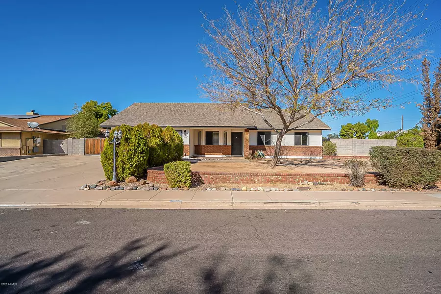 3950 E Dulciana Avenue, Mesa, AZ 85206