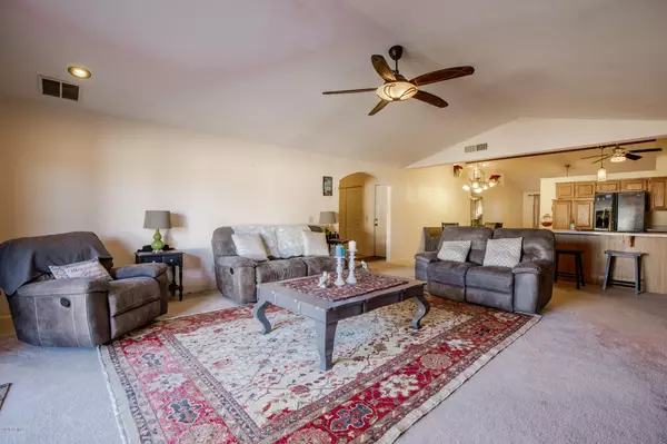 Phoenix, AZ 85033,7014 W MITCHELL Drive