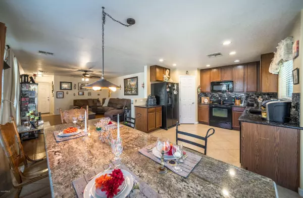 Queen Creek, AZ 85144,33424 N FALCON Trail