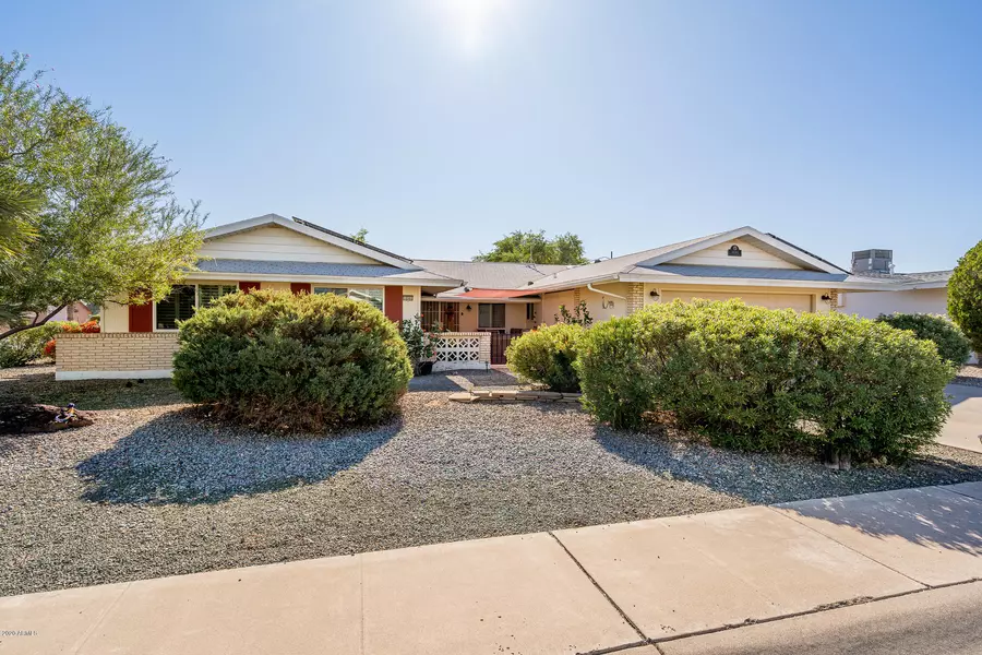 10301 W CUMBERLAND Drive, Sun City, AZ 85351