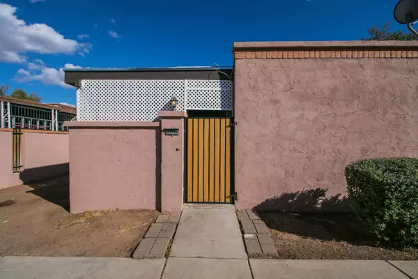 6020 W AUGUSTA Avenue, Glendale, AZ 85301