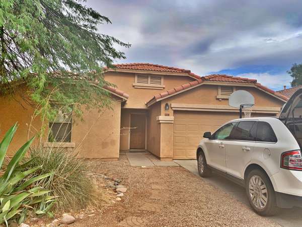 2130 E Paso Fino Drive, San Tan Valley, AZ 85140