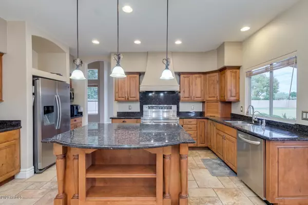 Gilbert, AZ 85296,241 S EQUESTRIAN Court