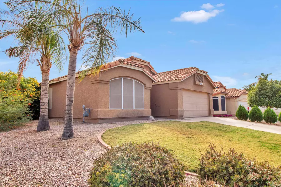 2041 S AVOCA Circle, Mesa, AZ 85209