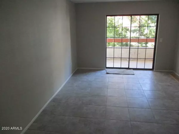 Phoenix, AZ 85051,3119 W COCHISE Drive #232