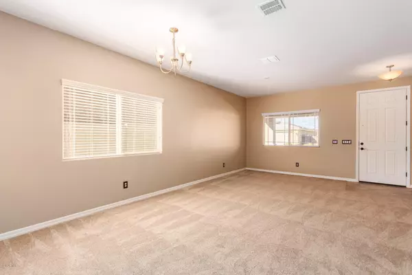 San Tan Valley, AZ 85140,915 W SISSO TREE Avenue