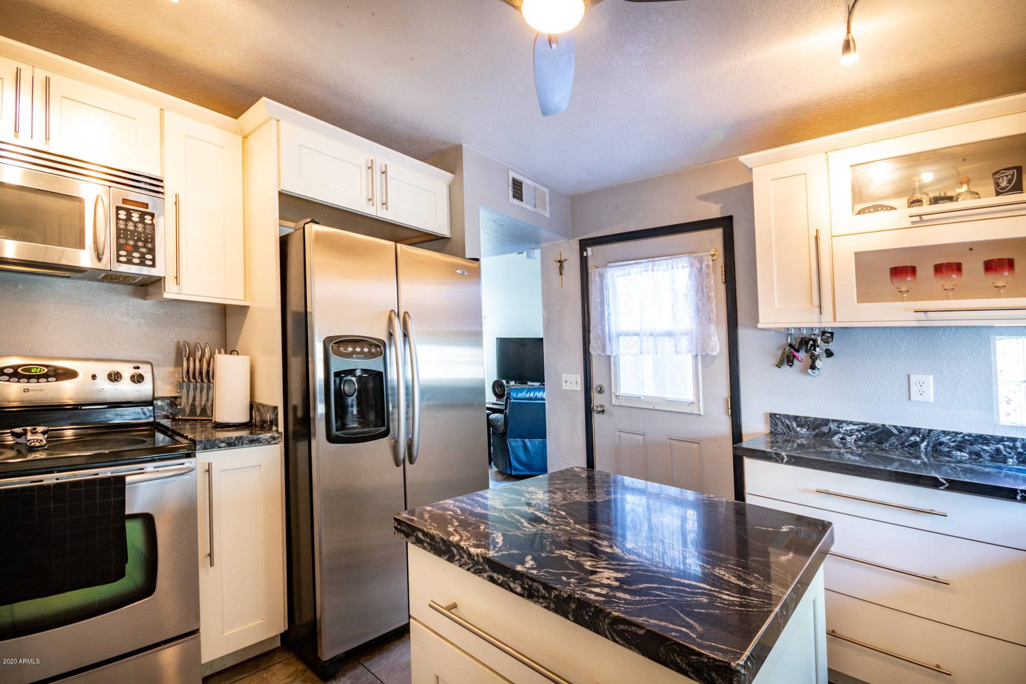 4040 W ELECTRA Lane, Glendale, AZ 85310