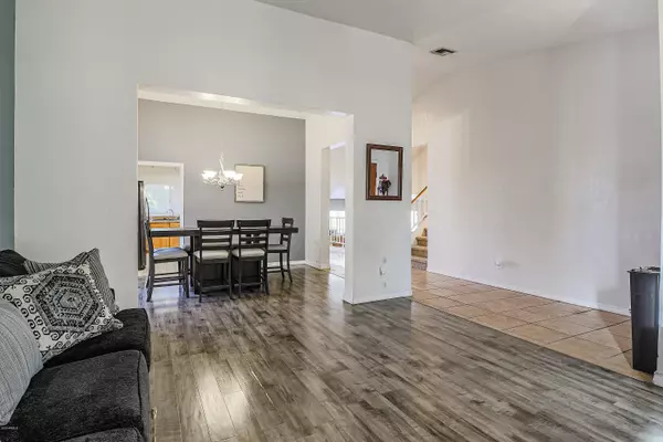 Peoria, AZ 85381,7044 W CHARTER OAK Road