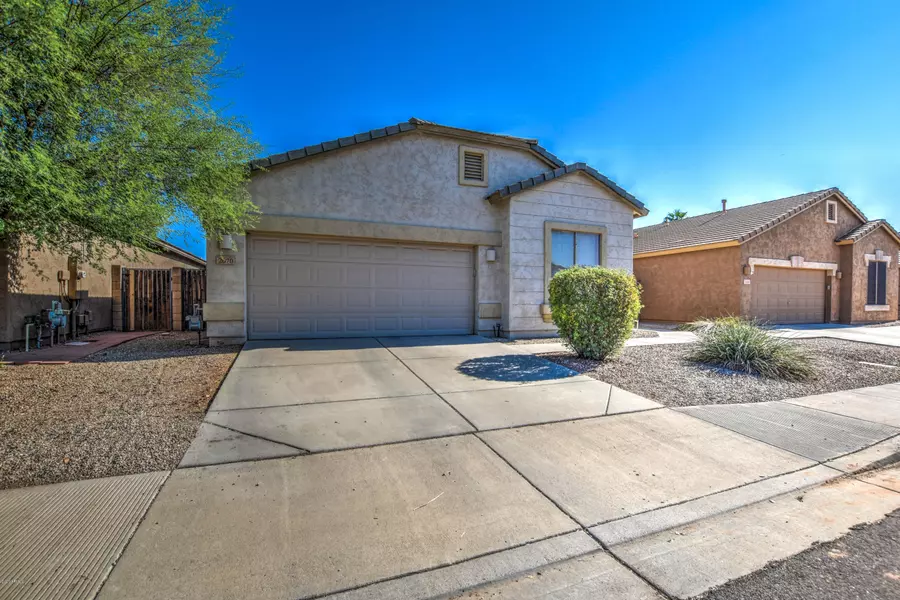 2670 E HULET Drive, Chandler, AZ 85225