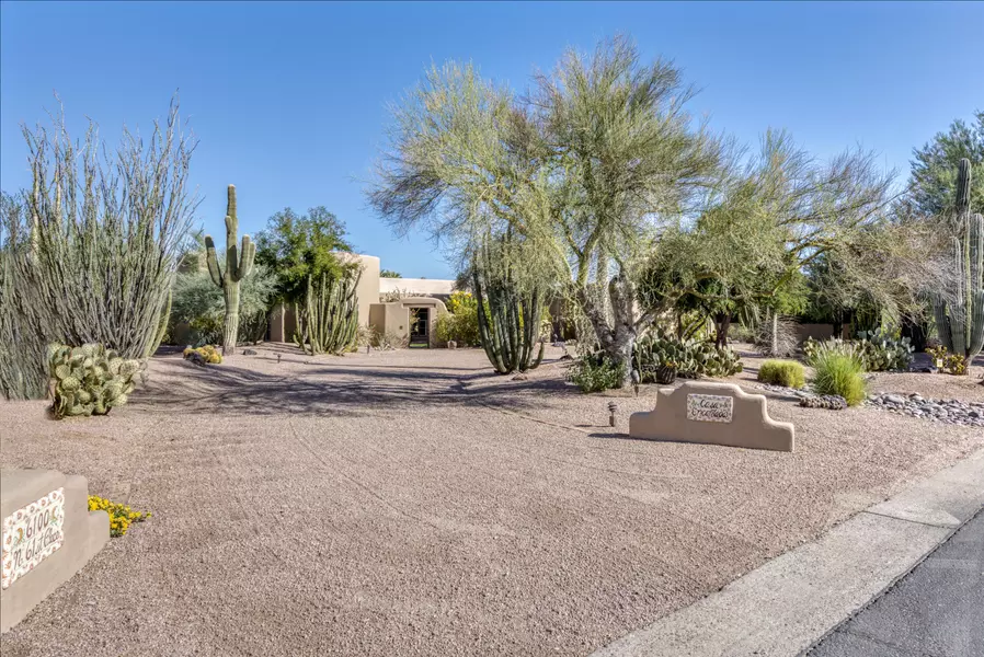 6100 N 61ST Place, Paradise Valley, AZ 85253