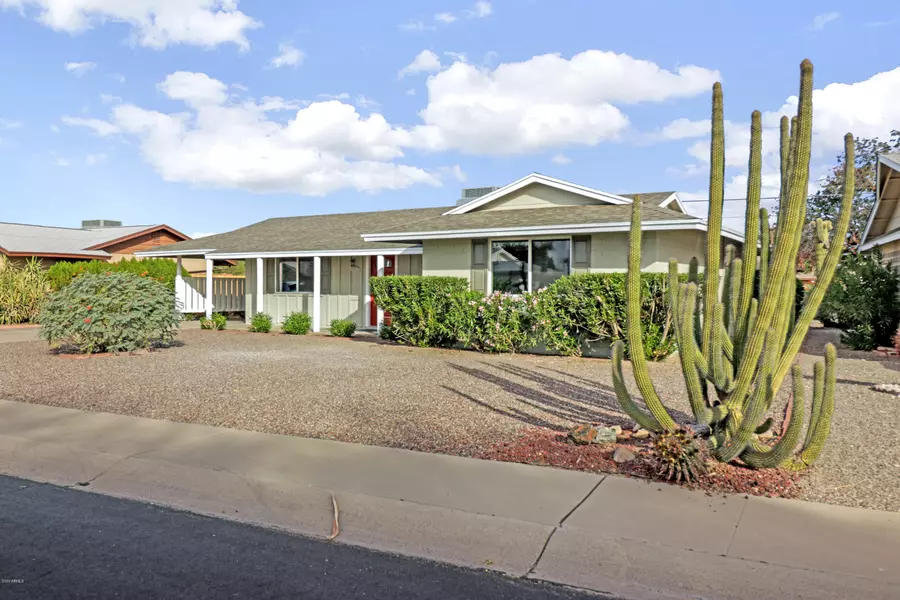 9940 W HOPE Circle, Sun City, AZ 85351