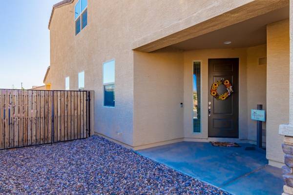 San Tan Valley, AZ 85140,1013 W BLUE RIDGE Drive