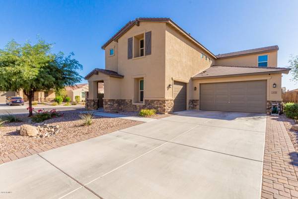 San Tan Valley, AZ 85140,1013 W BLUE RIDGE Drive