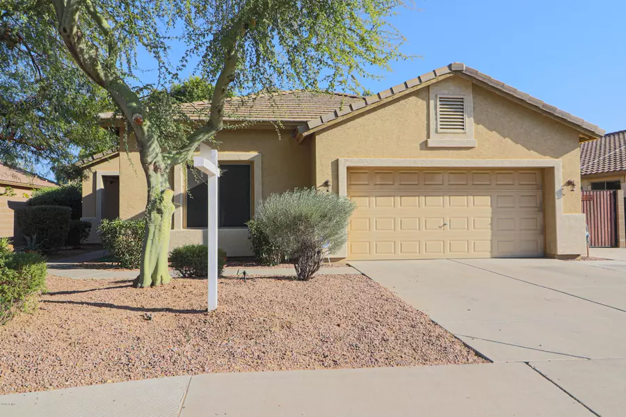 6195 S OPAL Drive, Chandler, AZ 85249