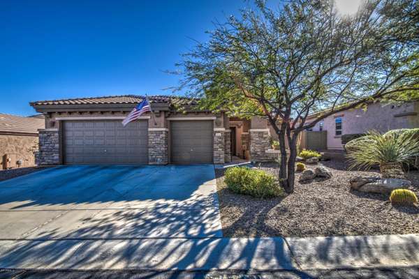 Phoenix, AZ 85086,3319 W LINKS Drive