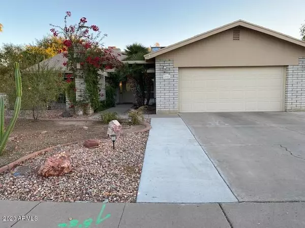 4921 W Harmont Drive, Glendale, AZ 85302