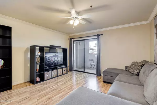 Phoenix, AZ 85016,2025 E CAMPBELL Avenue #111