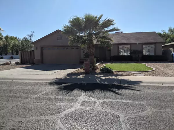 10301 W Calle Del Oro --, Phoenix, AZ 85037