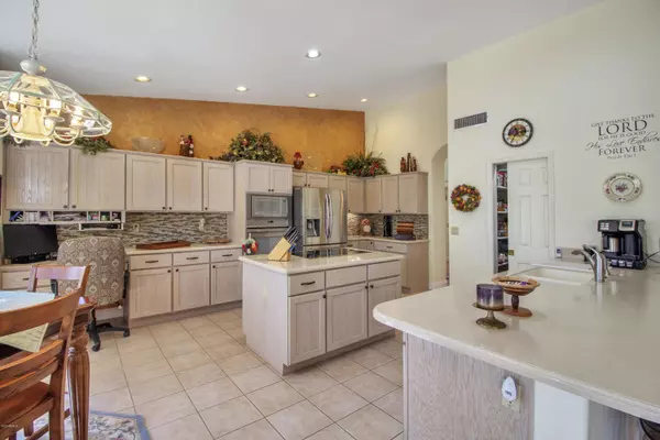 Sun Lakes, AZ 85248,10709 E BURGESS Court